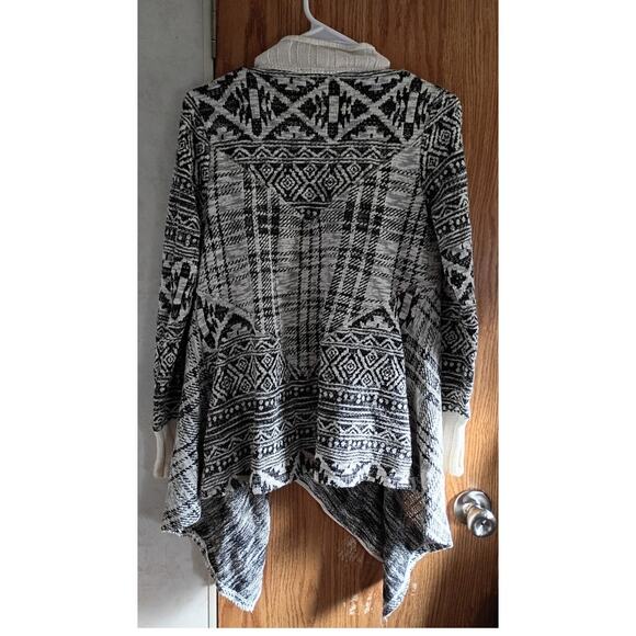 Anthropologie Tiny Boho Tribal Drape Cardigan Sm Black White Geo Knit Layering - Picture 5 of 11